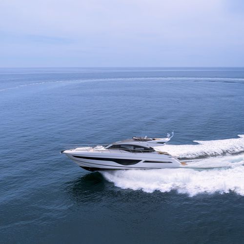Motor-yacht de croisière - S65 - Princess - à fly / à salon de pont / 4 cabines