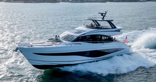 Motor-yacht de croisière - S74 - Princess - à fly / 4 cabines