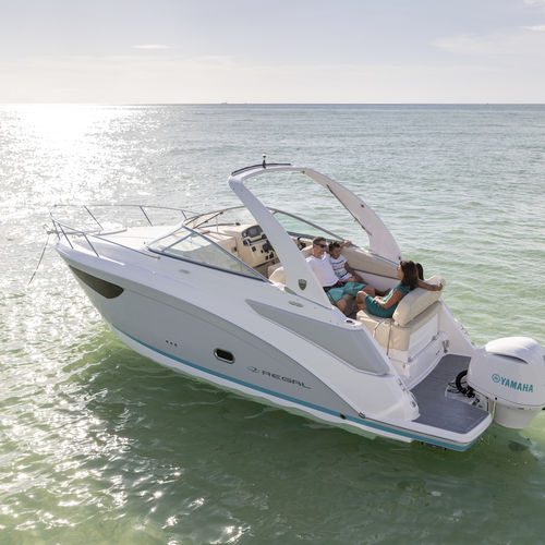 Cabin-cruiser hors-bord - 26 XO - Regal - open / à double console / de sport