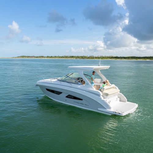 Vedette in-bord - 33  - Regal - diesel / bimoteur / open