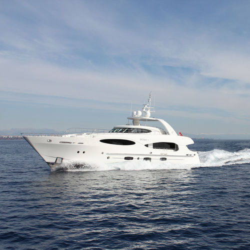 Super-yacht de croisière - 32 M - Vicem Yachts - à fly / raised pilothouse / 4 cabines
