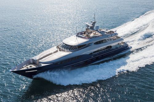 Mega-yacht de croisière - 46 M - Vicem Yachts - avec timonerie / 7 cabines / coque planante