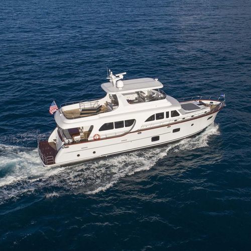 Motor-yacht de croisière - 67 - Vicem Yachts - à fly / 3 cabines / époxy