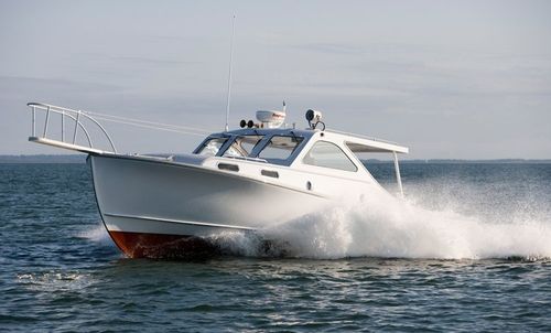 Vedette in-bord - PATRIOT - Ellis Boat - diesel / coque semi-planante / de pêche sportive