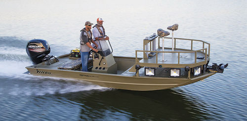 Jon boat hors-bord - 1860 MVX SPORTSMAN - Triton Boats - à console centrale / de pêche sportive / en aluminium