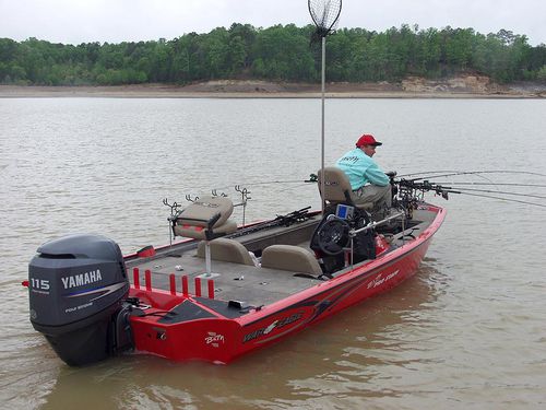 Crappie boat hors-bord - 861 Predator - War Eagle - à console latérale / de pêche sportive