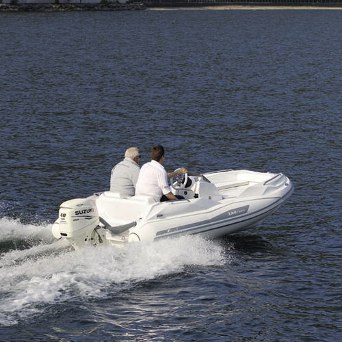 Bateau pneumatique in-bord - ZF-3 - Zar Formenti - semi-rigide / open / à console latérale