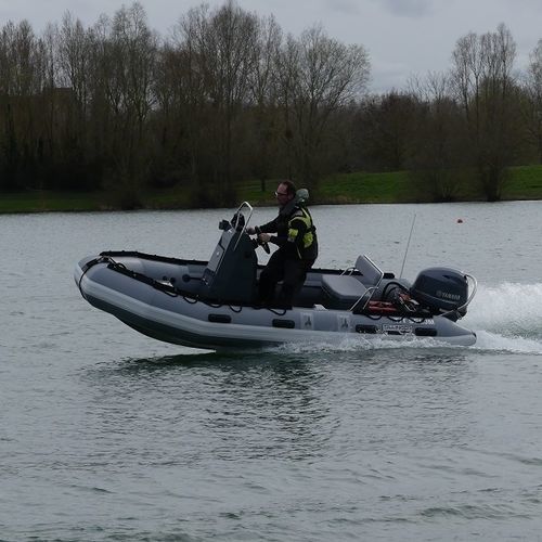 Bateau de sauvetage - 380 PRORAID - Sillinger - bateau de service portuaire / en polyester / RHIB