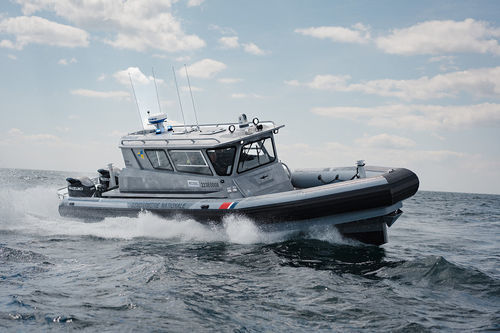 Bateau de surveillance - 1200 RAFALE - Sillinger - bateau de service portuaire / in-bord / hors-bord