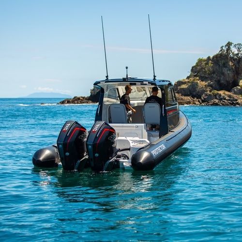 Bateau pneumatique hors-bord - 330 TARGA - Protector - bimoteur / semi-rigide / hard-top