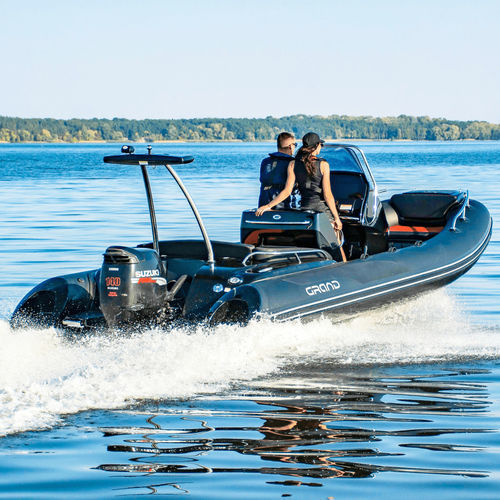 Bateau pneumatique hors-bord - G650 - GRAND Inflatable Boats - semi-rigide / open / à console centrale