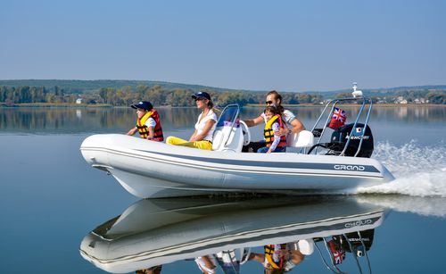 Bateau pneumatique hors-bord - S420N - GRAND Inflatable Boats - coque rigide / open / de sport