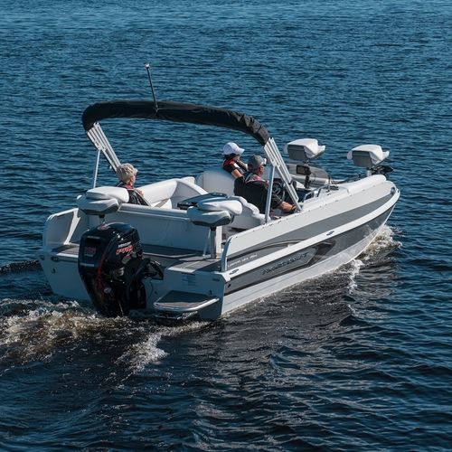 Deck-boat hors-bord - VENTURA 194 - Bateaux Princecraft - à gaz / open / bow-rider