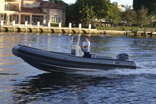 Bateau professionnel hors-bord - A24-XHD - AB Inflatables - en aluminium / bateau pneumatique semi-rigide