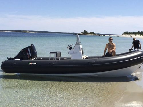 Bateau utilitaire - F19 - AB Inflatables - hors-bord / en PRV / bateau pneumatique semi-rigide