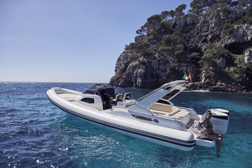 Bateau pneumatique hors-bord - CLUBMAN 35 - Joker Boat - bimoteur / semi-rigide / open