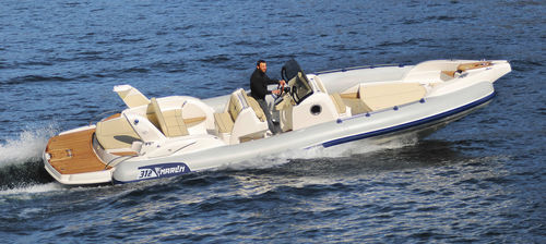 Bateau pneumatique in-bord - 312 - Marlin - semi-rigide / à console centrale / max. 12 personnes