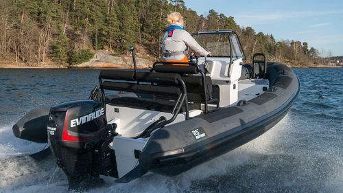Bateau pneumatique hors-bord - R5 Series - RUPERT MARINE - à console centrale / à console jockey / max. 5 personnes