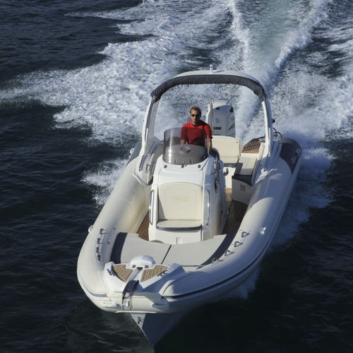 Bateau pneumatique hors-bord - Prince 25 - Nuova Jolly - semi-rigide / à console centrale / open