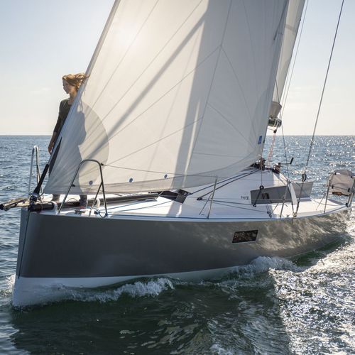 Voilier de croisière - 30 - POGO STRUCTURES - 2 cabines / 6 couchages / en fibre de verre
