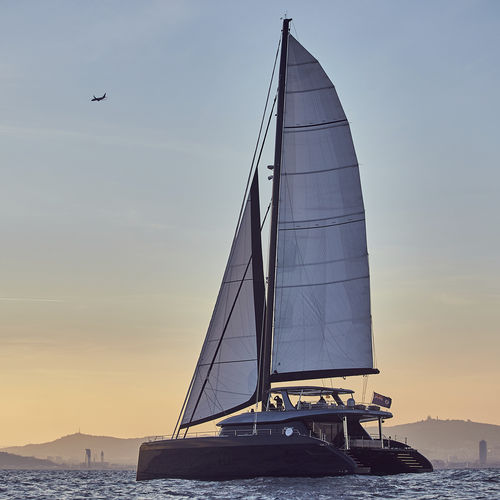 Sailing-yacht catamaran - Sunreef 80 - Sunreef Yachts - 5 cabines / à cockpit ouvert / à fly