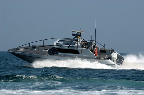 Bateau de surveillance - V2000 - Rodriquez - in-bord hydrojet