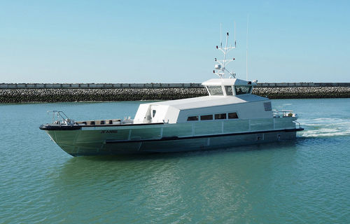 Bateau de transport de personnel - JEANNE - Chantier Naval Delavergne - in-bord / en fibre de verre / en aluminium