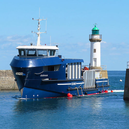Navire spécial transporteur - QUEHAN - Chantier Naval Delavergne - en aluminium