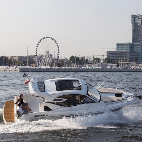Vedette in-bord - 310 HTC - Galeon - à moteur diesel / bimoteur / hard-top
