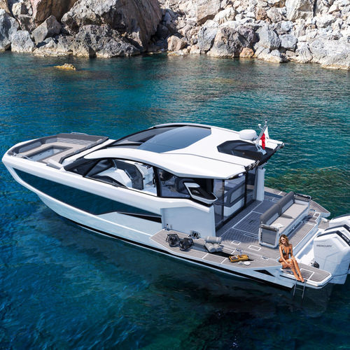 Vedette hors-bord - 435 GTO - Galeon - quadrimoteur / avec timonerie / de randonnée