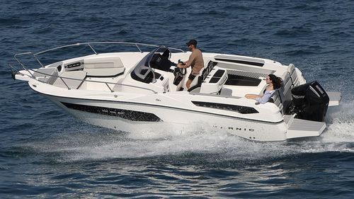 Coque open hors-bord - SL741 - Karnic - à console centrale / max. 9 personnes / bain de soleil