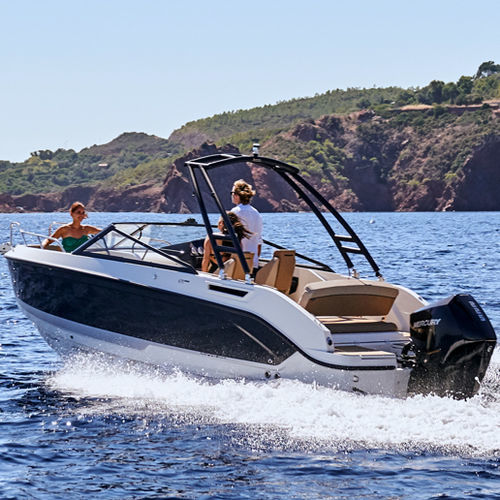 Day-cruiser bow-rider - Activ 675 Bowrider - Quicksilver Boats - hors-bord / open / à double console