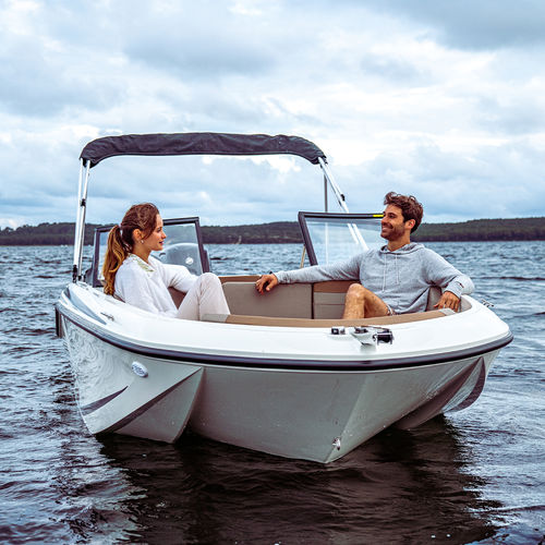 Runabout hors-bord - 525 aXess - Quicksilver Boats - à double console / bow-rider / open