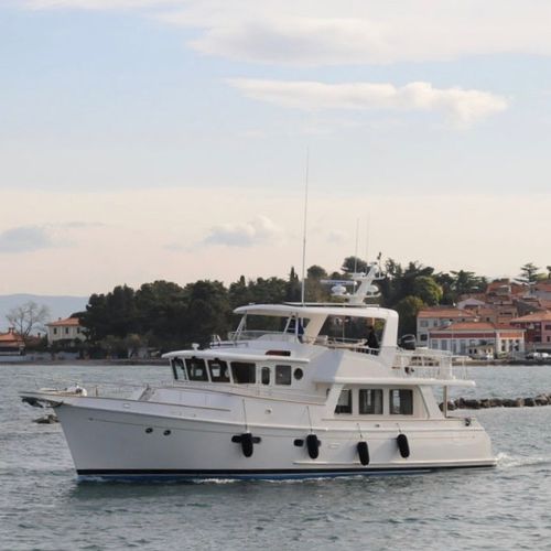 Motor-yacht de croisière - Selene 54 - Selene - trawler / à fly / 3 cabines