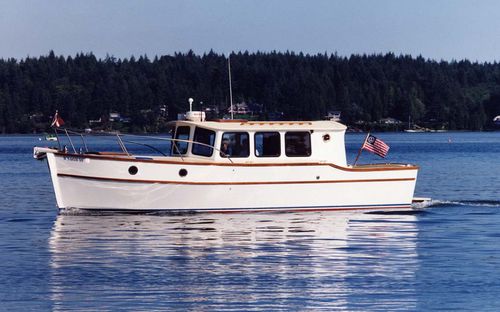 Trawler in-bord - Black Crown 30 - Devlin - diesel / coque semi-planante / avec timonerie