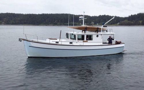 Trawler in-bord - Kokanee 38 - Devlin - diesel / coque à déplacement / avec timonerie