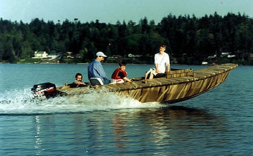 Bay boat hors-bord - Honker 18 - Devlin - open / à console latérale / de pêche sportive
