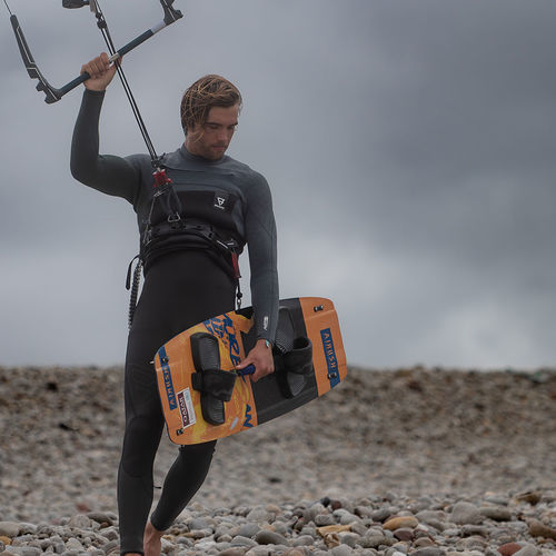Planche de kitesurf twin-tips - LIVEWIRE AIR - Airush - rapide / rapide / de vitesse