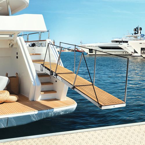 Passerelle pour bateau - PI 563 - Besenzoni SpA - télescopique / escamotable / multifonction