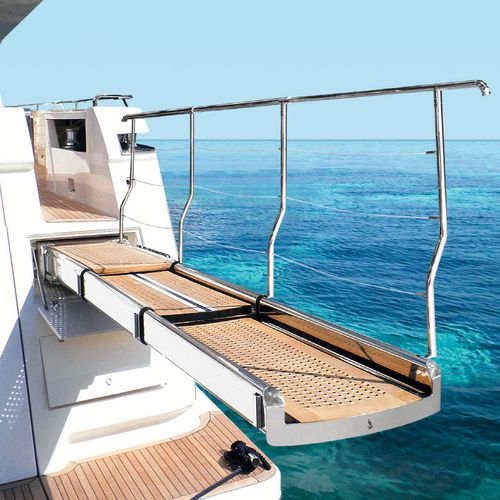 Passerelle pour bateau - PI 383  - Besenzoni SpA - pour yacht / télescopique / escamotable