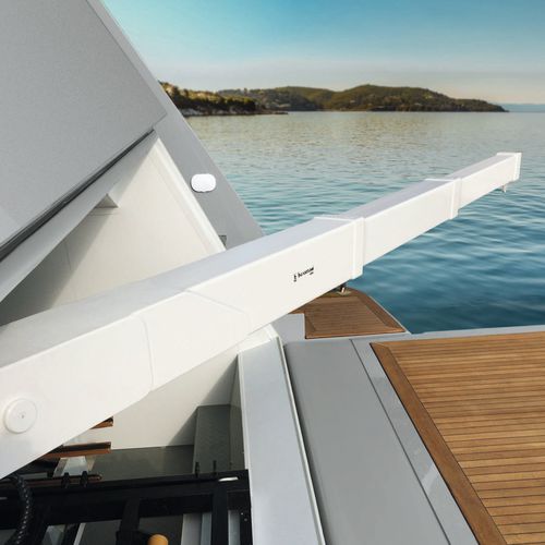 Bossoir pour yacht - G 433 - Besenzoni SpA - hydraulique / escamotable / télescopique