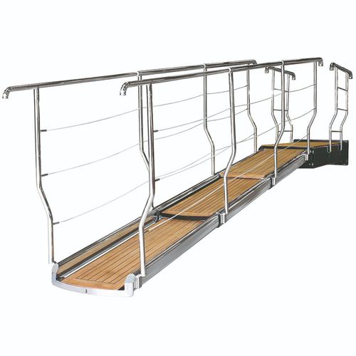 Passerelle pour yacht - PI 583 - Besenzoni SpA - télescopique / escamotable / multifonction