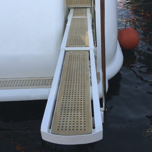Passerelle pour bateau - PI 376 - PI 386 ALBATROSS - SUPER ALBATROSS - Besenzoni SpA - de super-yacht / télescopique / escamotable