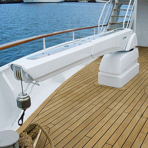Bossoir pour yacht - G 432 - Besenzoni SpA - hydraulique / pivotant / télescopique