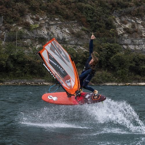 Planche à voile de freestyle - Twister - Tabou - de vitesse