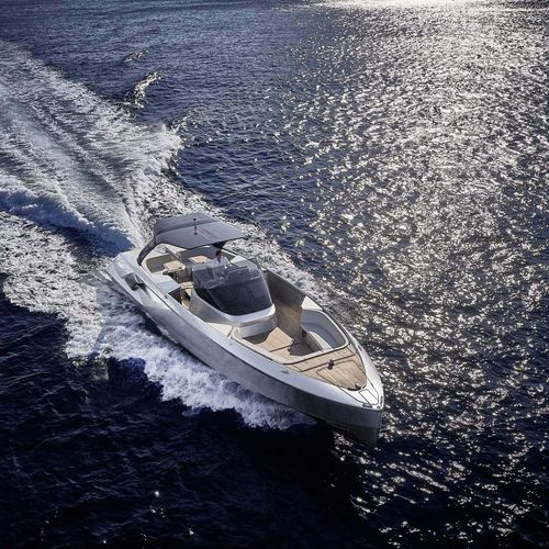 Vedette in-bord - 1414 Demon Air - FRAUSCHER BOOTSWERFT - bimoteur / open / à console centrale