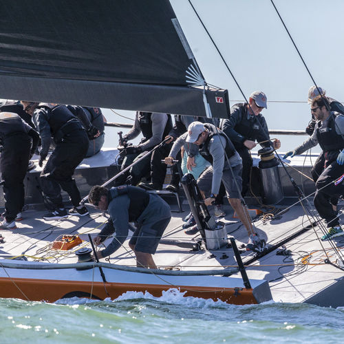 Bôme pour voilier - Hall Spars & rigging - pour sailing-yacht / sur mesure / en carbone