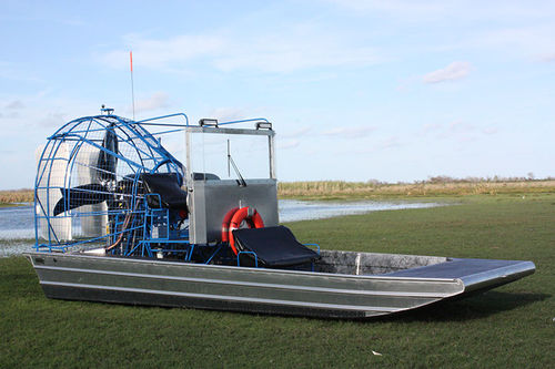 Hydroglisseur à usage personnel - 2013 - (15'6" X 8') - Diamond Back Airboats