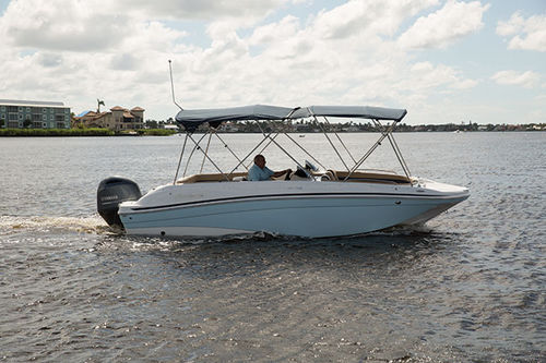 Deck-boat hors-bord - SS 218 OB - Hurricane - de wakeboard / max. 12 personnes / bain de soleil