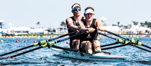 Bateau d'aviron de course - F17 - Filippi - deux de couple
